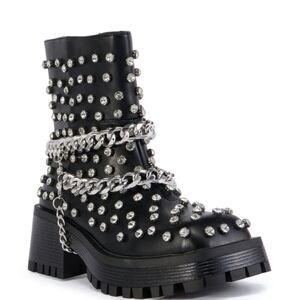 AZALEA WANG "PUNK REBEL CHAOS" Chic Black Ankle Boots with Silver Studs